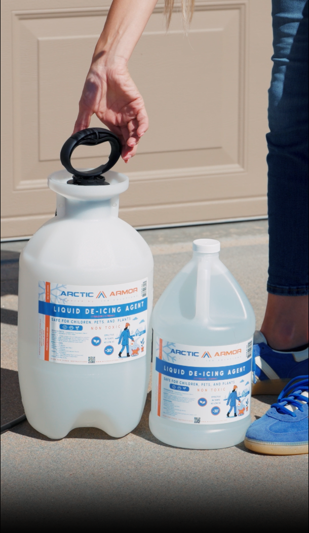 Arctic Armor 2-Gallon Pump Sprayer for Liquid De-Icer Application